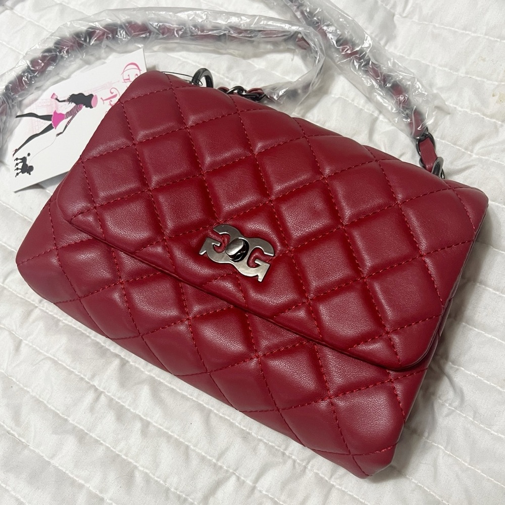 NWT Gilda Paris Red Quilted Crossbody Purse